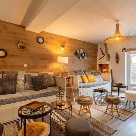 The Modern Wood, Hyper Centre, 8 Pers., T3 De 70m² Apartment